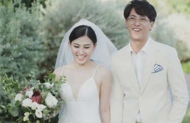 Bật mí 5 mẫu váy cưới Hàn Quốc 2018 cực đẹp nàng dâu nên tham khảo